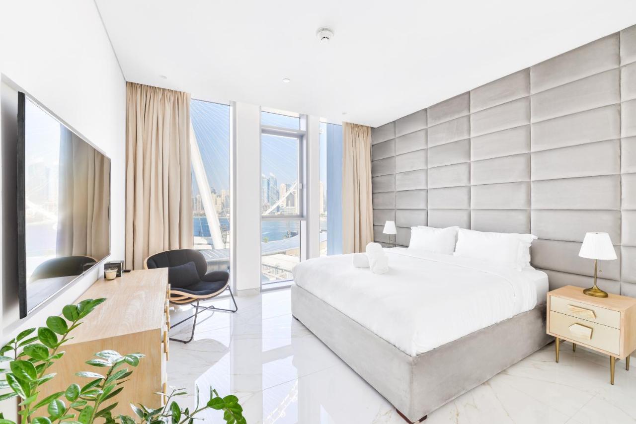 Luxury 2 Bedroom Beachfront Apt W Stunning Sea View 두바이 외부 사진