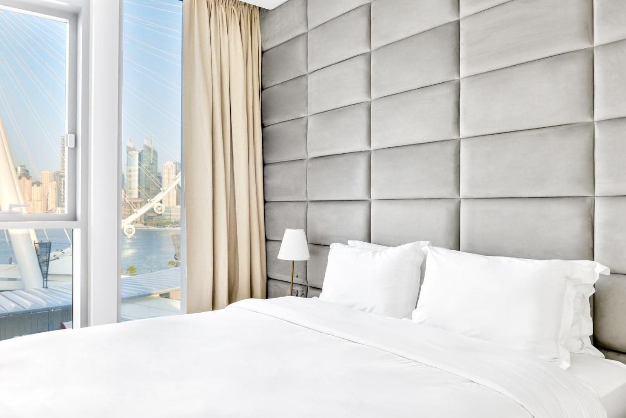 Luxury 2 Bedroom Beachfront Apt W Stunning Sea View 두바이 외부 사진